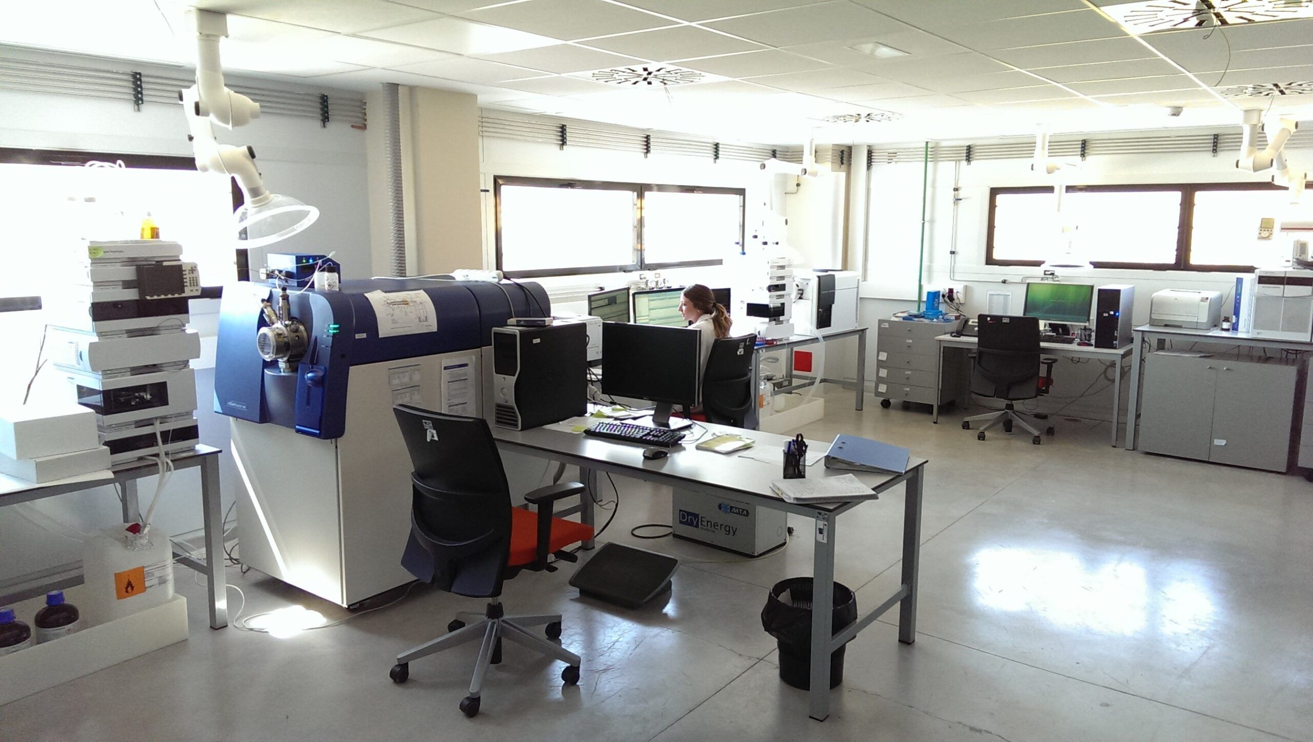 Servicio de análisis químicos