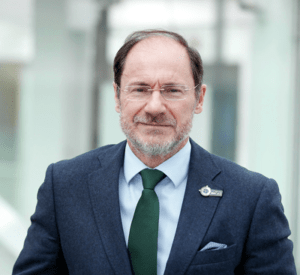 Mariano González