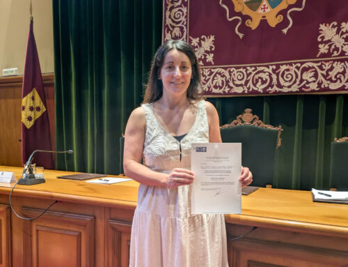Alicia Fuertes Sánchez recibe el Premio Extraordinario de Doctorado de la Universidad de Santiago de Compostela